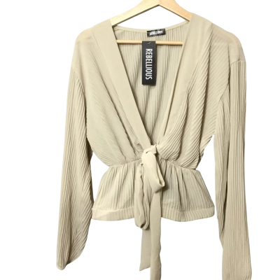  Rebellious pleated Womens  Size 6 Blouse Cream/Bone