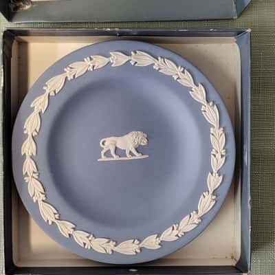 Wedgwood Jasperware Zodiac Round Tray - Leo 
