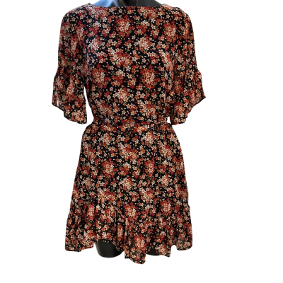 Thanne Womens  Size 14 Babydoll Dress / Casual Dress / Cocktail Dress Floral 