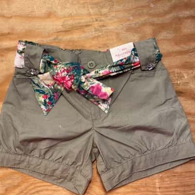  Kids  Size 3 Floral / Green 