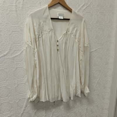 Camilla Womens  Size 0 / S Blouse White VGUC