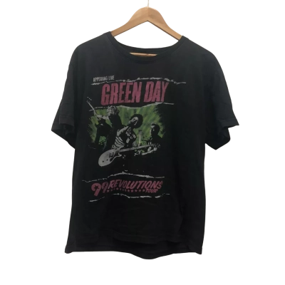Red Rock Of The T-shirt Green day Mens  Size L Short Sleeve T-shirt Black  