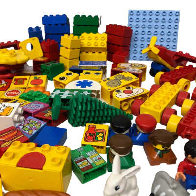 Lego Assorted Vehicles/Blocks/Plates (C)