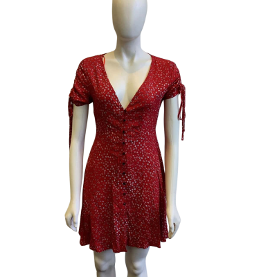 BNWT Dissh Women's Size 8 Button Up Mini Dress Red Floral 