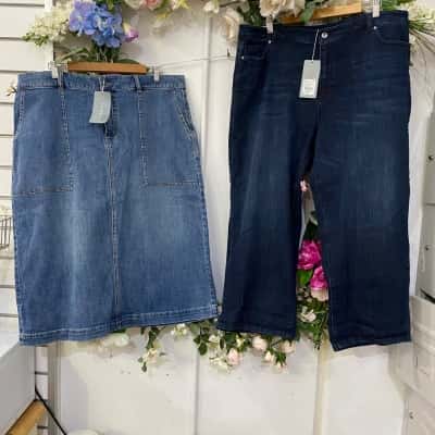 Trenery Womens  Size 18 Blue  jeans & skirt