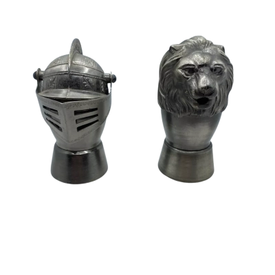 2x vintage liquor pourer