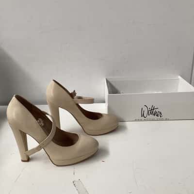 Wittner "BRIDEY"  Womens  Size 39  nude heels