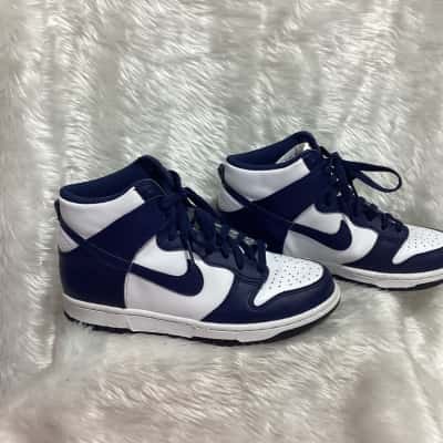 Nike Unisex  Size 5.5 Navy Blue / White 
