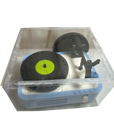 Record Player Lego 31172