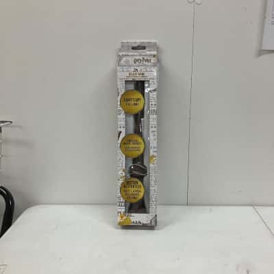 Wizarding World Of Harry Potter Deluxe Wand (Works)