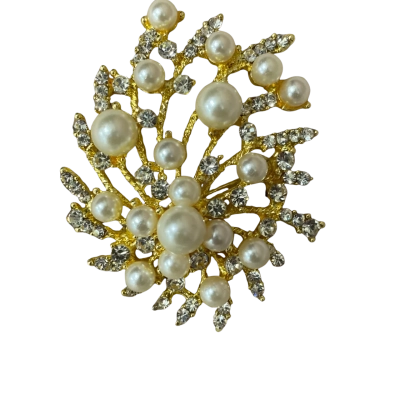  Womens faux pearl & diamanté swirl 6x6.5cm Brooch 