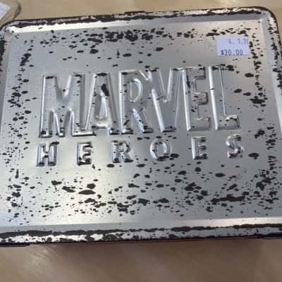 Marvel Heroes Tin 