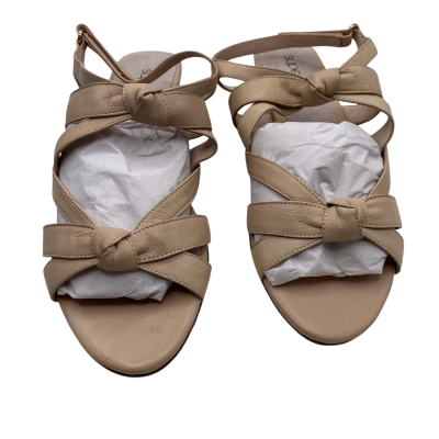 BNIB Diana Ferrari Womens  Size 40 / 9 Sandals Beige 