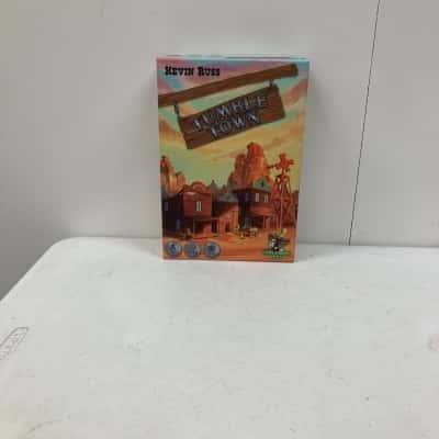 Weird Giraffe Games ‘Tumble Town’