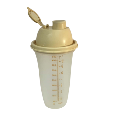 Tupperware Shaker Maker Container