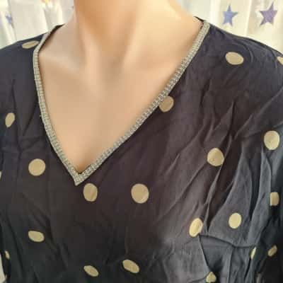 Womens  Size L Navy Blue Top