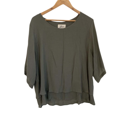 DaMode Womens  Size 20 3/4 Sleeve Top Green 