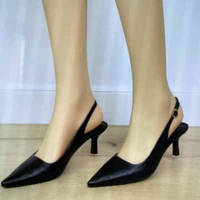  Womens  Size 41 Black  