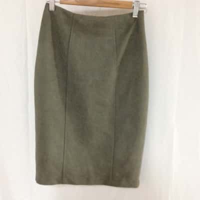 Tussah Womens  Size 8 A-Line Skirt Olive 