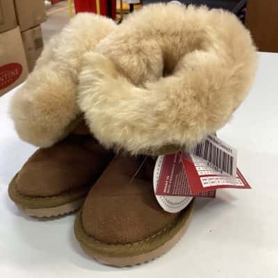 UGG Kids Beige boots