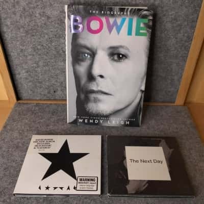 David Bowie : The Next Day & BlackStar & Bowie The Biography (Book).