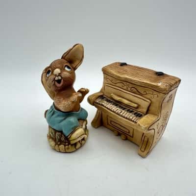 Vintage Pendelfin Stonecraft "The Thumper" Bunny & Piano Figurine