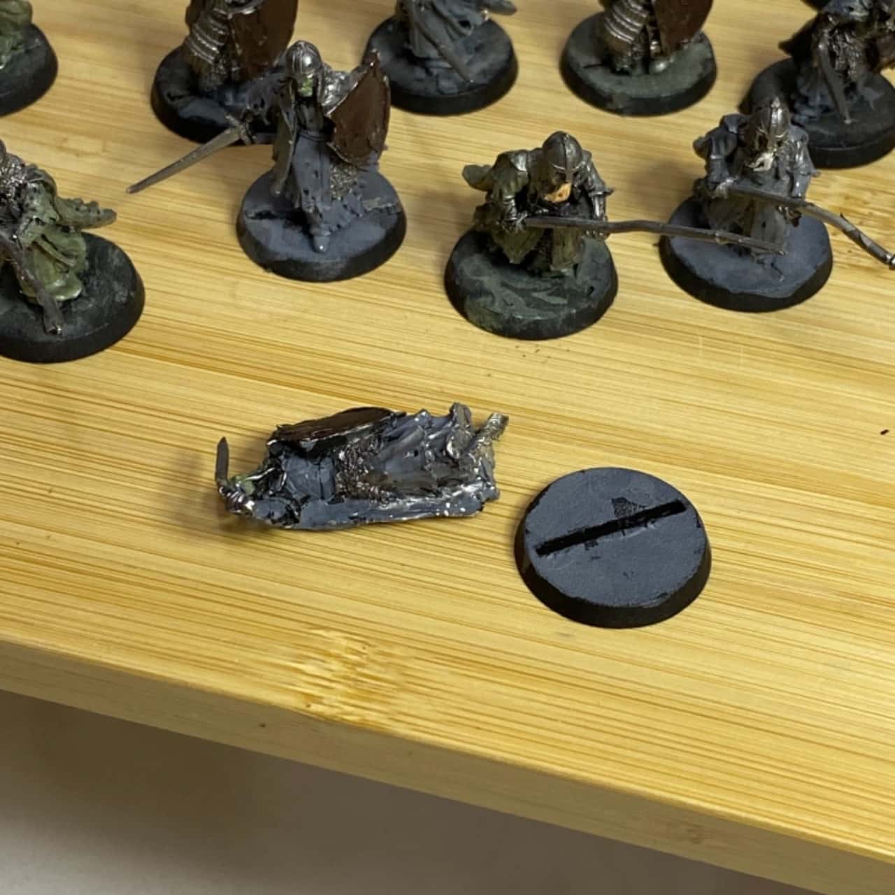 Figurers Back Games Workshop 2003 Miniature Warrior Figures (s) - Used Very Good ...