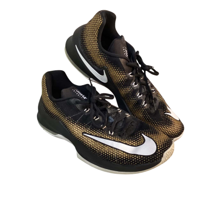 Nike Mens Size 11 / 45 Sneakers Black / Gold 