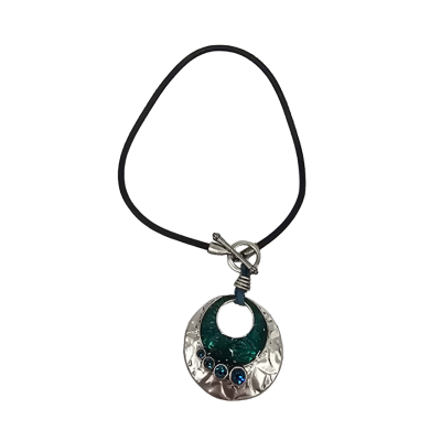  Womens Green / Silver Necklace