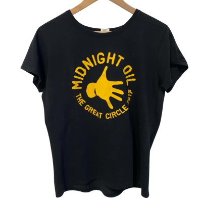 Gildan Midnight Oil 2017 Tour Size L T-Shirt Black  