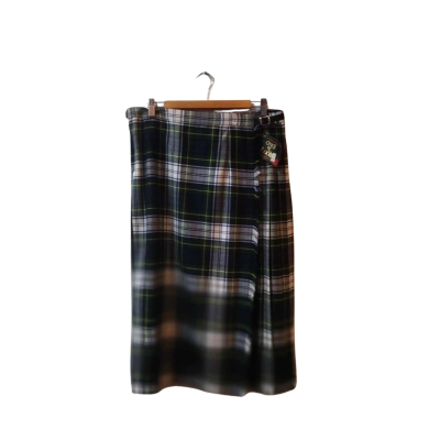  O'Neil of Dublin Womens Tartan kilt  Size 18 