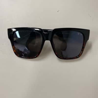 Quay Womens Sunglasses 