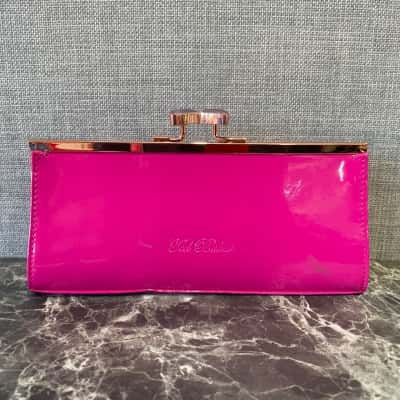 Ted Baker Womens Bow Enamel Make Up Case Pink  RRP $169