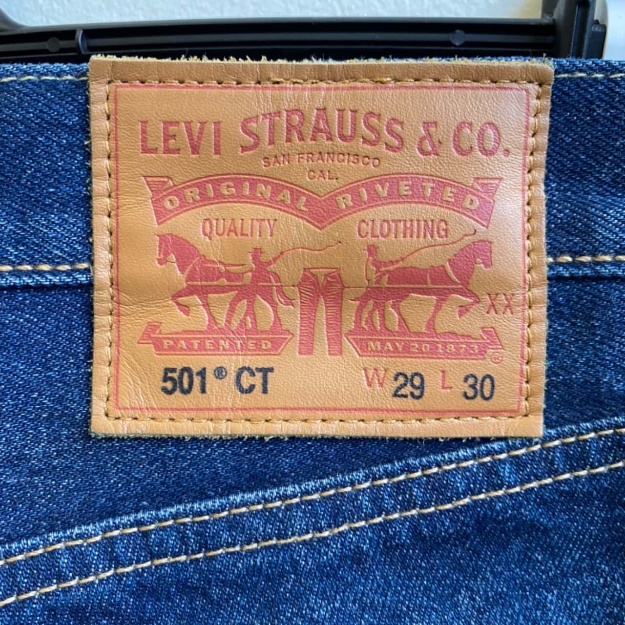 levis pants size