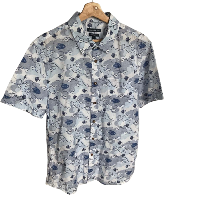Sportscraft Mens  Size L Short Sleeve Shirt Pattern -fish pattern