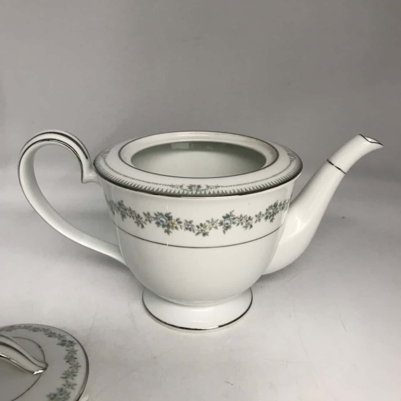 Noritake China Teapot + lid 6011 Norwood US Design Pat. 187146.(s)