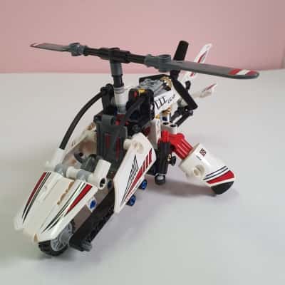 Lego Technic 42057 Ultralight Helicopter 