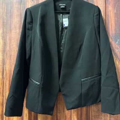 City Chic  Size M Blazer Black  new 