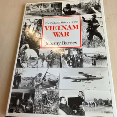 The Pictorial History of the Vietnam War 