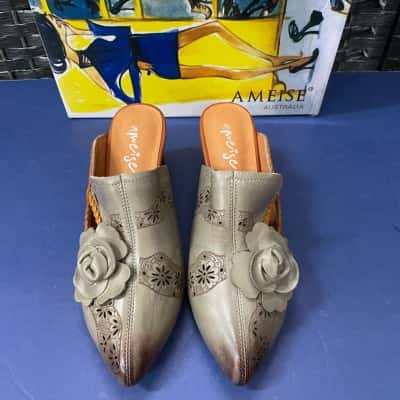 Ameise  Womens  Size 37 Grey Mules