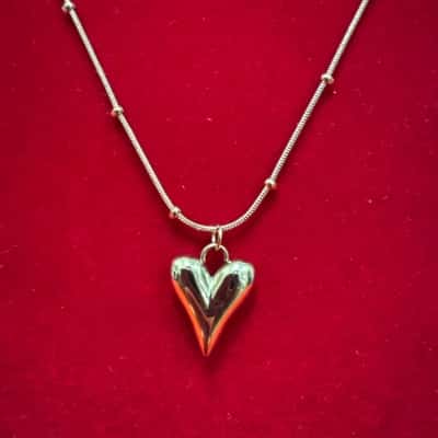  Women's Stainless Steel Gold Coloured Solid Heart Pendant Necklace 