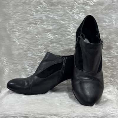 Hush Puppies Womens Black Boots Size 9