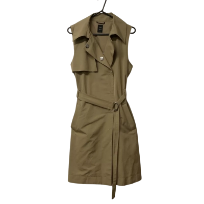 Women’s Cue City Size 12 Beige Sleeveless Trenchcoat