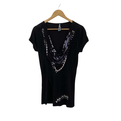 Designal Womens  Size S Short Sleeve Top Black  / White /Beaded / Tassles