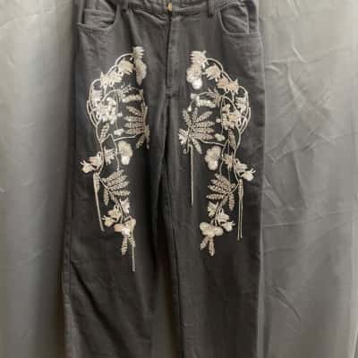 White Fox Womens Size S Black Jeans With Bead & Sequin Embellishment