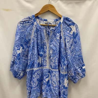 Just Jeans Women's Summer Top Size 10 Blue / Floral / White 