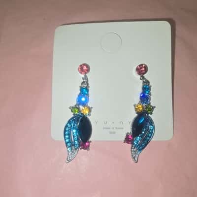  Womens Multicoloured Earrings