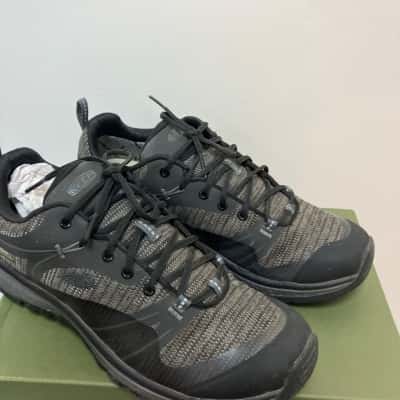 Keen Womens  Size 8 Black  / Grey Terradora Shoes