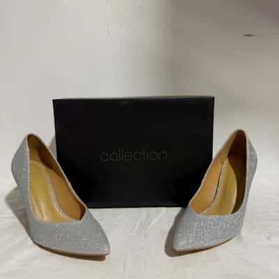 Collection Womens  Size 8 Heels Silver 
