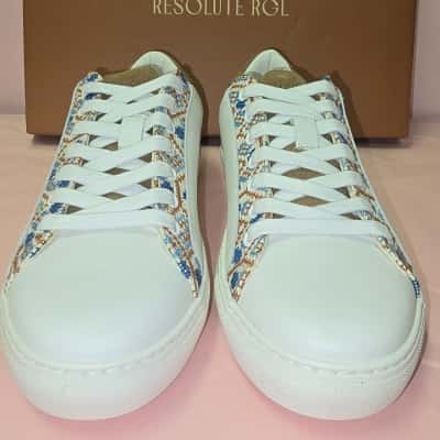  Resolute RGL Womens  Size 41 Sneakers Blue / Brown / White 